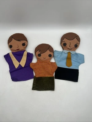 Vintage American Guidance Service Hand Puppets Boys Girl Choir Padded Felt - Image 1 of 4