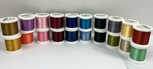 Madeira Polyneon Stick-/Quiltgarn 20 Spulen N40 - verschiedene Farben - Bild 1 von 7