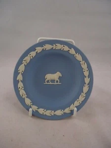 Wedgwood Aries Trinket Dish Zodiac Signs Blue Jasperware 11 cm British Vintage - Picture 1 of 7