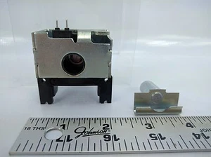 Conjunto de solenoide Flomatic 9774 se adapta a 424 y 464 GP dispensador de bebidas de válvula 24 V - Imagen 1 de 8