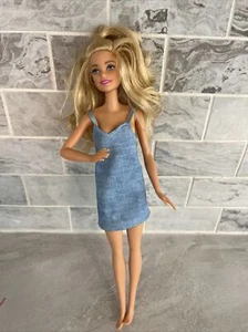 Muñeca Barbie Play 'N' Wash Pets con Vestido Original Piernas Articuladas Roble - Imagen 1 de 5