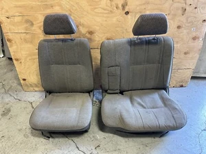 TOYOTA PICKUP FRONT SEAT SEATS GRAY CLOTH GREY 1989-1995 OEM V26 - Picture 1 of 14