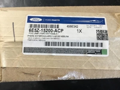 Luz antiniebla izquierda o derecha Ford/Lincoln OEM Edge/MKX 6E5Z15200ACP nueva en caja Foto 1 de 2