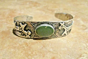 REAL OLD 1940's Navajo Sterling Green Cerrillos Turquoise HORSE DOG Bracelet - Picture 1 of 12