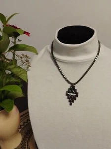 Unique 1990's Hematite beaded necklace . Retro Necklace - Picture 1 of 4