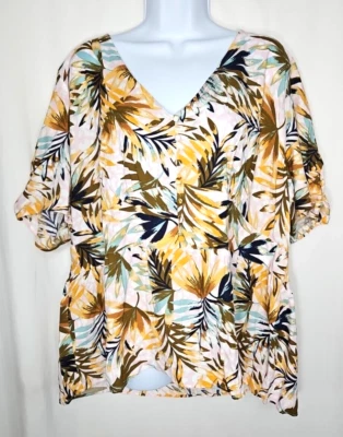 Jessica Simpson Women's Lightweight Viscose Tropical Short Sleeve Blouse Size 3X - Image 1 of 4