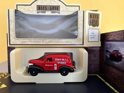 Chevey 1939 John Bull Tyres British Vintage Car Model Diecast Red 1:60-1:72 - Image 1 of 4
