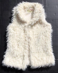 NWOT~ JOYFOLIE Mia Joy ~ girl's size 10~ ivory cream thick faux fur vest HTF! - Picture 1 of 9