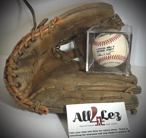 VINTAGE 90's STL CARDINALS OZZIE SMITH RAWLINGS RBG50 GLOVE + W.D. WHITE NL BALL Cover