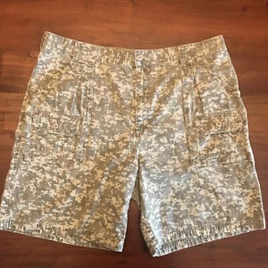 Pantalones cortos cargo Cabela para hombre talla 40 algodón camuflado - Imagen 1 de 8