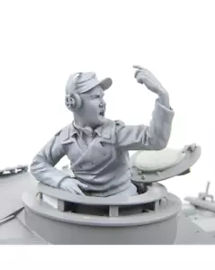 1:16 German Panzer Commander - Picture 1 of 5