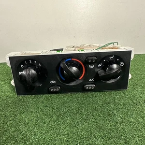 01-04 Nissan Xterra and Frontier Heater AC Temperature Control Switch Panel OEM - Picture 1 of 19