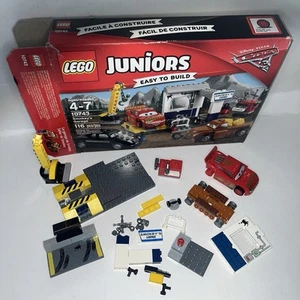 Lego Autos Juniors Smokeys Garage Set Lightning McQueen UNVOLLSTÄNDIG 10743 - Bild 1 von 8