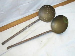 Antikes handgeschmiedetes Küchenwerkzeug Messing Suppenkelle Löffel Dipper Sieb patentiert - Bild 1 von 5