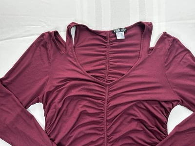 Blusa Top Venus Para Mujer Borgoña Acanalada Recorte Hombro Manga Larga Talla L Foto 1 de 4