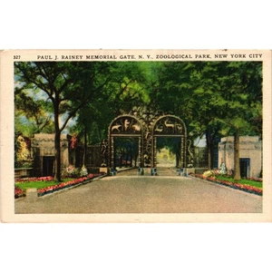 Vintage Paul J Rainey Memorial Gate NYC Zoo Postcard - Picture 1 of 2