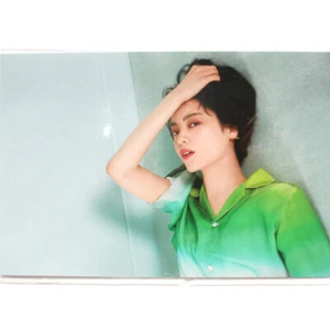 Yurina Hirat "Vivi Aug" Postkarte Typ A - Bild 1 von 1