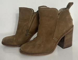 UGG Boots Womens 10 Pixley Brown Leather Shoes Block Heels High Zip Up Ankle - Picture 1 of 10