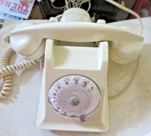 Vintage PTT bakelite Rotary Dial Bell Phone de L'etat Appareil Mobile BCI 339-00 - Picture 1 of 8