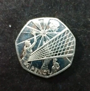 Monedas 50p de los Juegos Olímpicos de Londres 2012 - Voleibol. Franqueo gratuito del Reino Unido  - Imagen 1 de 2