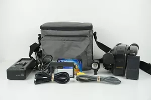 Panasonic Palmcorder PV-21D - Tested & Working w/ Charger, Battery & Accessories - Picture 1 of 12