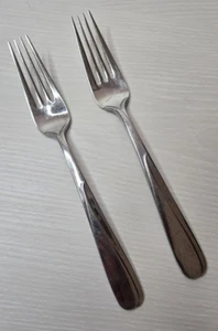 Two Vtg Yamazaki Japan Stainless Steel Flatware FLORIAN Dinner Forks 7 5/8" - Picture 1 of 6