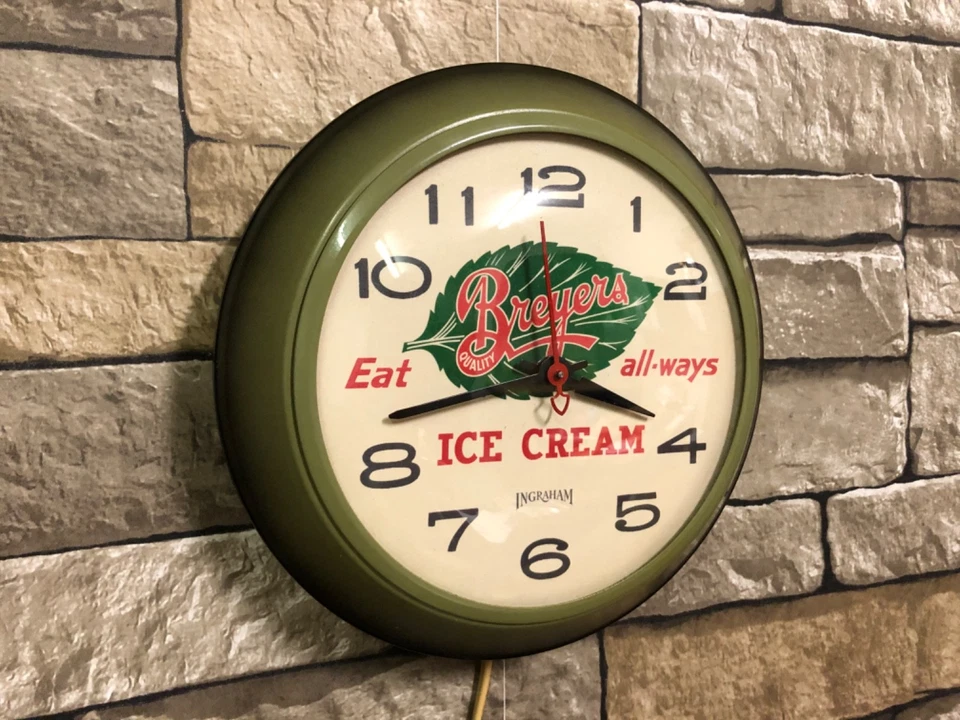 VTG INGRAHAM BRYERS ICE CREAM OLD SODA ADVERTISING KITCHEN DINER WALL CLOCK SIGN - Image 1 of 4