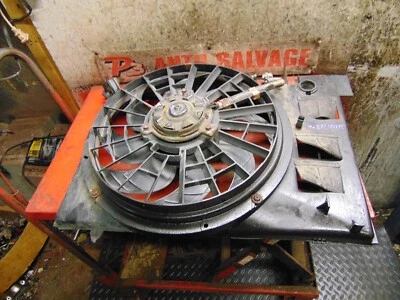 94 95 97 96 Volvo 850 OEM Radiador Ventilador Conjunto Foto 1 de 4