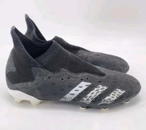 Adidas Cleats Women's Size 7 Predator Mutator 20.1 Soccer Sneaker Black - Picture 1 of 13