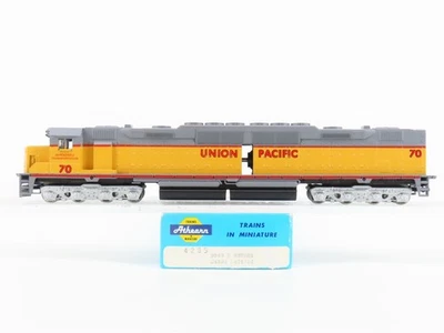 HO Scale Athearn 4285 UP Union Pacific DD40A Diesel Locomotive #70 - Image 1 of 4