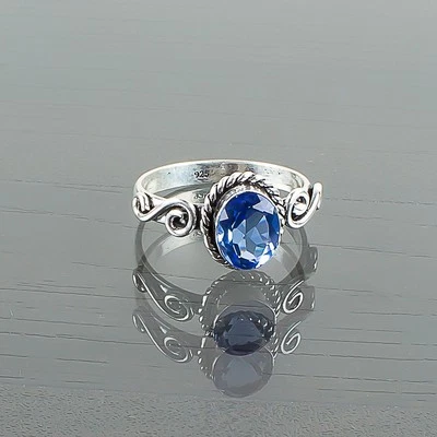 Anillo de plata de ley 925 con piedras preciosas de tanzanita hecho a mano anillo de joyería para regalo Foto 1 de 3