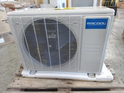 MRCOOL 2 TON 18 SEER Heat Pump Condenser, EZPRO-24-HP-C-23016, S+D - Image 1 of 4