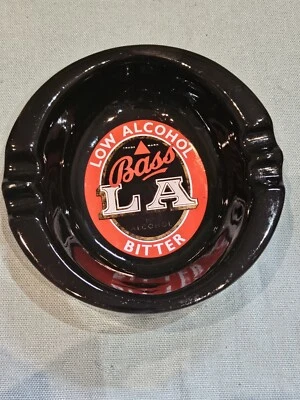 Vintage Wade Pdm Bass LA Bitter Low Alcohol Circular Black Ceramic Ashtray GC - Image 1 of 4