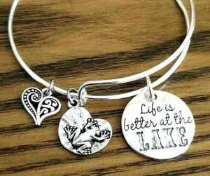 Brazalete LAKE LIFE Life is better at the Lake Joyería Lago Life Dije Brazalete - Imagen 1 de 3