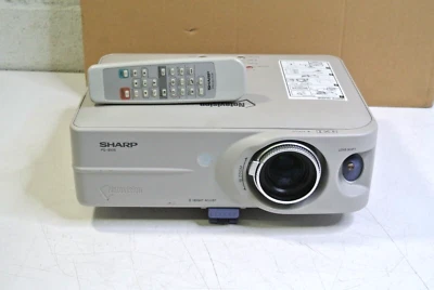 Proyector Sharp Notevision PG-B10S 3LCD 467 horas de lámpara SIN CABLE DE ALIMENTACIÓN Foto 1 de 4