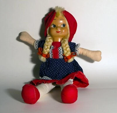 BAMBOLA CELLULOIDE E PEZZA ANNI 50 ~ COSTUME TRADIZIONALE ~ TRECCE ~ BIONDA - Immagine 1 di 3