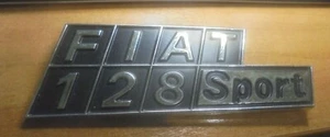 LOGO SIGLA POSTERIORE IN PLASTICA FIAT 128 SPORT - Picture 1 of 2