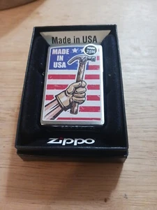 Zippo 200 Made In USA Hammer Flag Lighter New Never Used Free Shipping - Picture 1 of 6