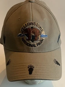 Yellowstone Nationalpark A-Flex Stretch Fit Cap Bärentatze Mütze Größe L/XL - Bild 1 von 6