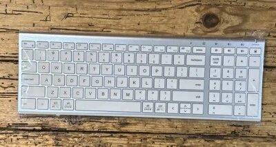 Unbranded White Bluetooth QWERTY Keyboard Universal For IMac MacOS PC Computer  - Image 1 of 2