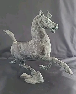 Vintage Flying Horse of Gansu Chinese Bronze Metal Sculpture 10 Inches Tall - Picture 1 of 19