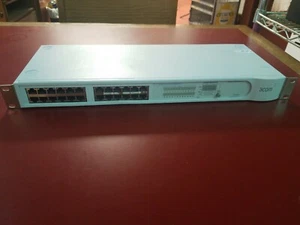 3COM 1646-510-052-1.00 3C16465C Baseline 10/100 Switch - 60 day warranty - Picture 1 of 3