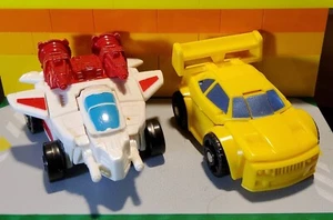 Transformers Bot Shots Bumblebee Jet Fire - Picture 1 of 3
