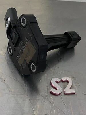 Sensor de nivel de aceite Audi Q5 2009-2016 OEM 6PR00962901 Foto 1 de 4