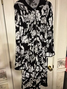 INC schwarz-weißes Kleid mit Reißverschluss - Bild 1 von 3