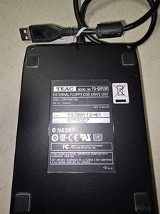 Vintage Teac FD-05PUW USB Externes Diskettenlaufwerk Einheit 3,5" Schwarz - Bild 1 von 2
