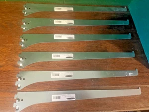 Rubbermaid 16” Unitrak soportes de estante número de pieza FG4A5802UTLTY, lote de seis - Imagen 1 de 3