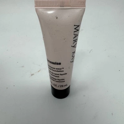 Mary Kay Timewise Luminous Wear Liquid Foundation Bronze 8 ~ New Old Stock - Image 1 of 2