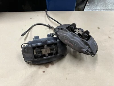 Pinzas de freno delanteras Chevrolet Camaro SS 2010-2015 Brembo - OEM  Foto 1 de 4