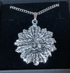 Green Man Silver Pewter Pendant On A Chain (P) - Picture 1 of 3